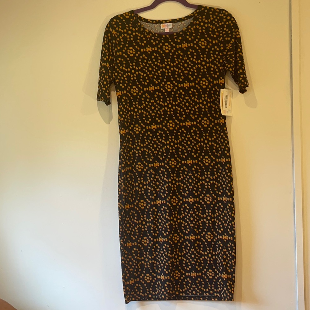 NWT! LuLa Roe, Julia size S